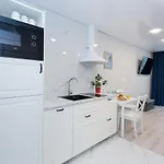 Apartment Avra I Stare *