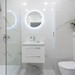 Apartment Avra I Stare